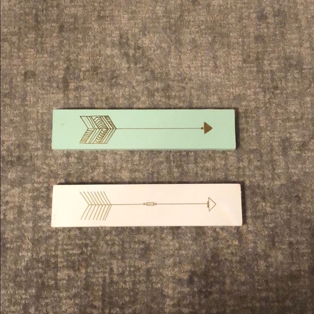 Room Decor- arrow wood blocks
